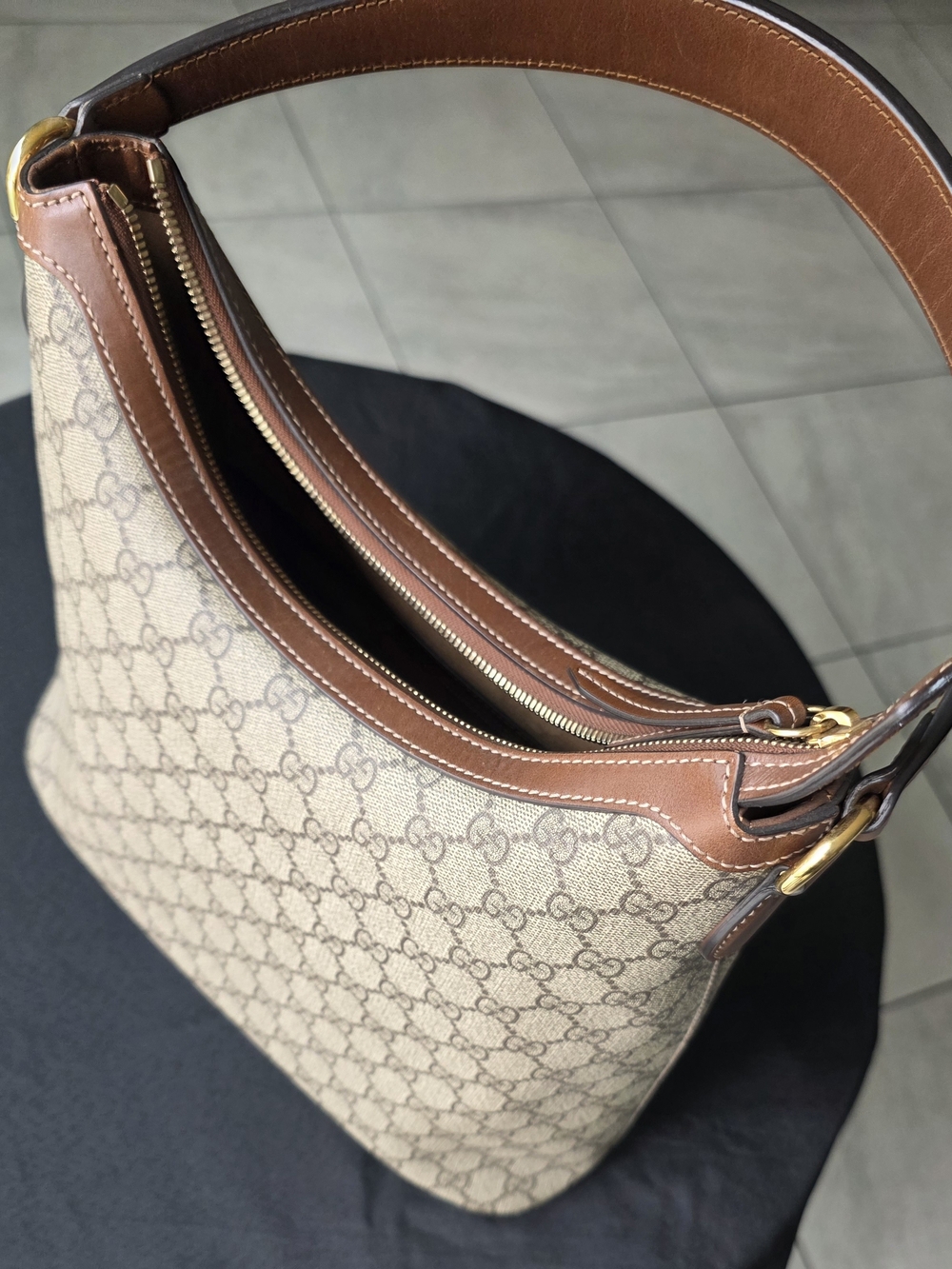 NEW Gucci Beige GG Canvas Hobo with Brown Leather Trim
